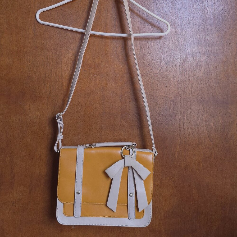 Never Used, Ecosusi Mustard and Light Beige Purse, Beautiful Bow